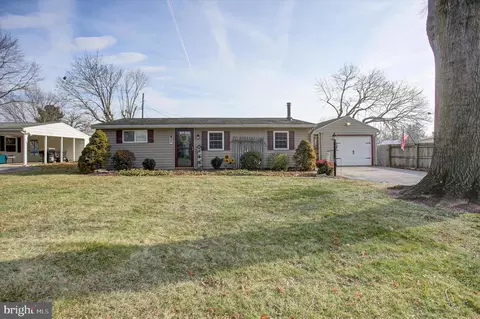 32 Fifth Ave, Fayetteville, PA 17222