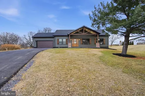 960 St Thomas-williamson Rd, Saint Thomas, PA 17252
