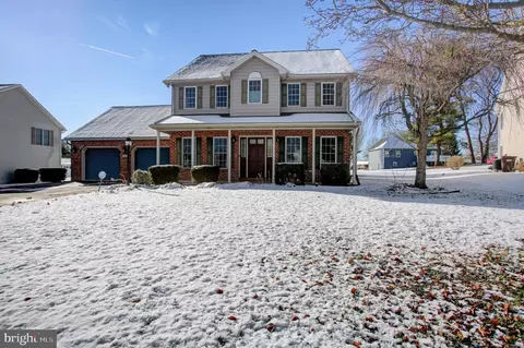 13295 Iroquois Trl, Waynesboro, PA 17268