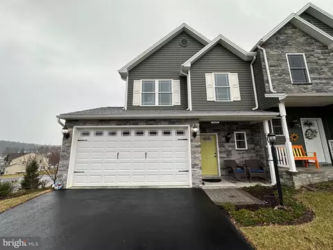 11115 Gopher Dr N, Waynesboro, PA 17268