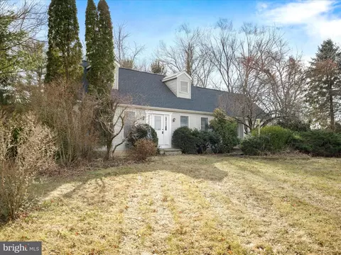 6824 Rice Rd, Shippensburg, PA 17257