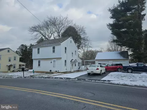 38 Coldspring Rd, Fayetteville, PA 17222