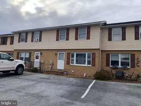 18 Ninth W, Waynesboro, PA 17268