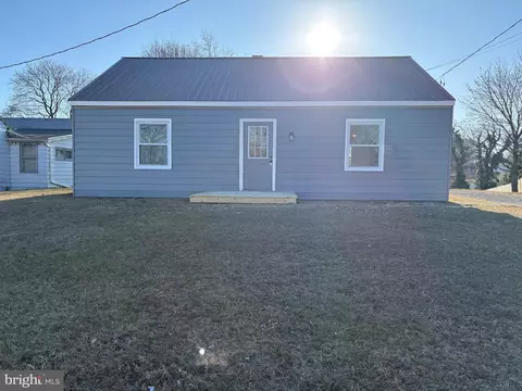 1340 Edenville Rd, Chambersburg, PA 17202