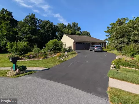 14500 Cedarbrook Drive Dr, Greencastle, PA 17225