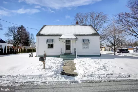210 Jones Ave S, Mont Alto, PA 17237