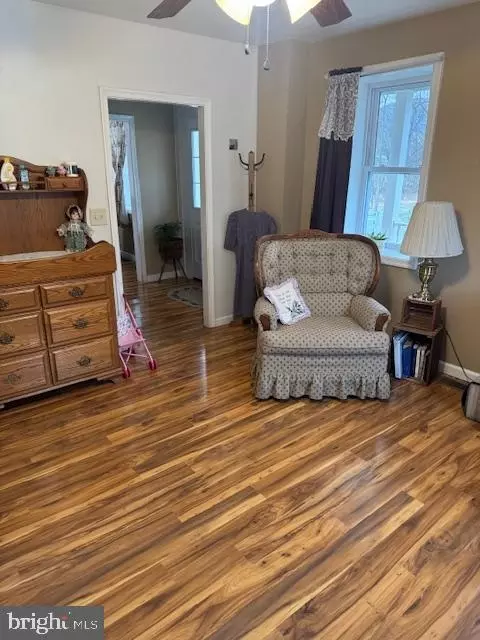 Entry Way - 18104 Stone Bridge Rd, Spring Run, PA 17262 photo 2 of 4