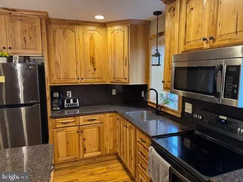 Kitchen - 18104 Stone Bridge Rd, Spring Run, PA 17262 photo 3 of 3