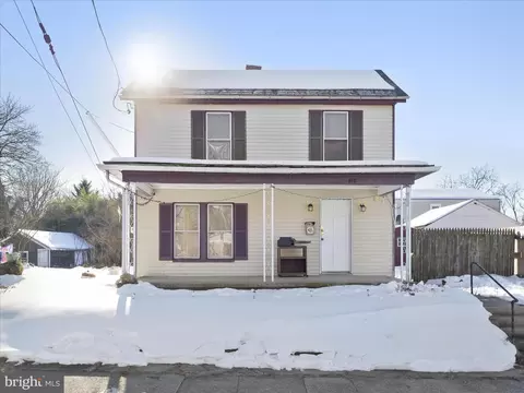 810 Broad St, Chambersburg, PA 17201