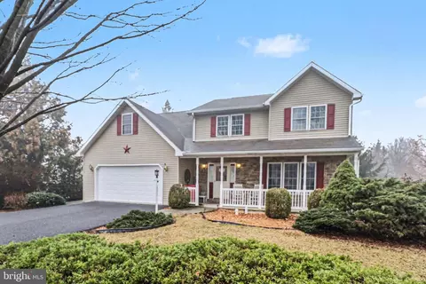 467 Beech Tree St, Shippensburg, PA 17257