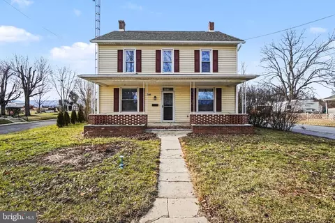 346 S S Park Ave, Mercersburg, PA 17236