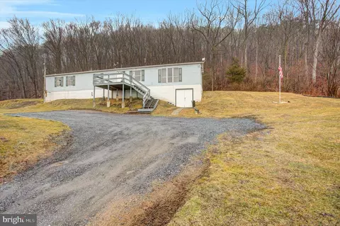 18103 Spring Run Rd, Spring Run, PA 17262 photo 2