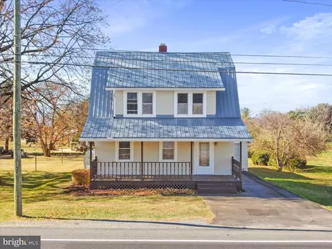15444 Pennsylvania Ave, Greencastle, PA 17225