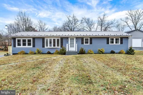 3220 Anthony Hwy, Chambersburg, PA 17202