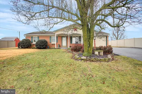 6600 Slabtown Rd, Waynesboro, PA 17268