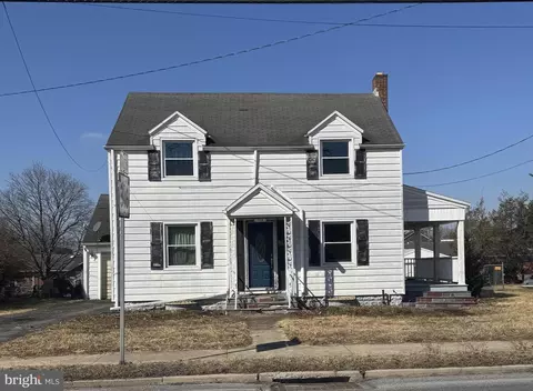 314 N Grant St, Waynesboro, PA 17268
