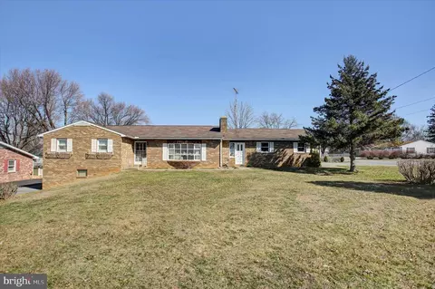 1343 Second Ave, Chambersburg, PA 17202