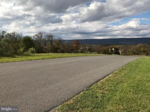 216 Abishire Way, Chambersburg, PA 17201