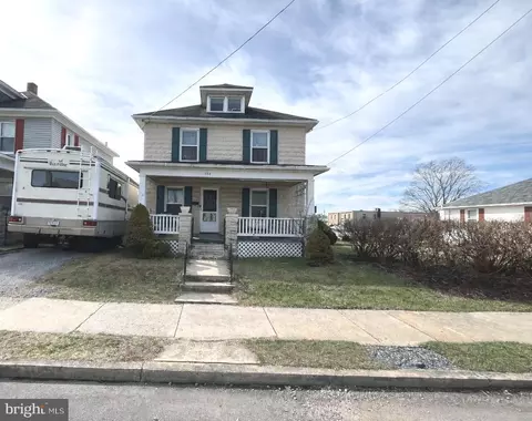 366 Lortz Ave, Chambersburg, PA 17201