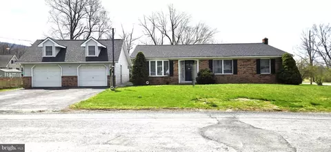 13682 Harbaugh Church Rd, Rouzerville, PA 17250