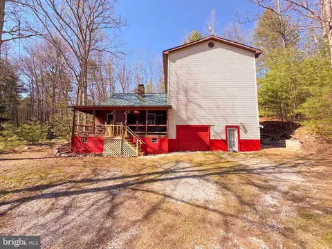 1343 1353 Houser Rd, Fayetteville, PA 17222