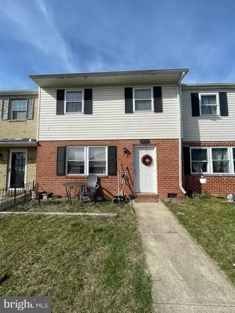 3445 Gregway Dr, Chambersburg, PA 17202