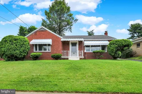 777 Blanchard Ave, Chambersburg, PA 17201