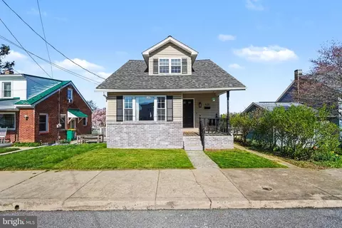 420 Fairview Ave, Waynesboro, PA 17268