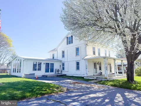 123-125 Kennedy St, Chambersburg, PA 17202