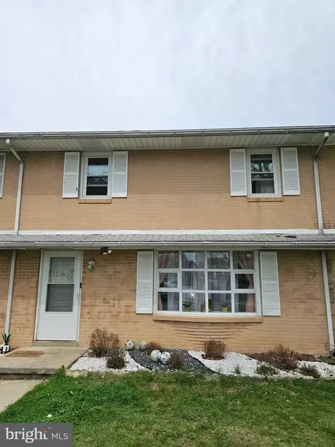 85 Hamilton Rd, Chambersburg, PA 17201