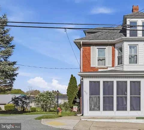 410 Fairview Ave, Waynesboro, PA 17268