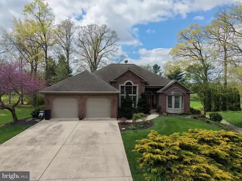 6660 Congressional Ter, Fayetteville, PA 17222