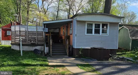 640 Mickey Inn Rd #69, Chambersburg, PA 17202