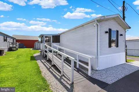 649 Franklin St N #120, Chambersburg, PA 17201