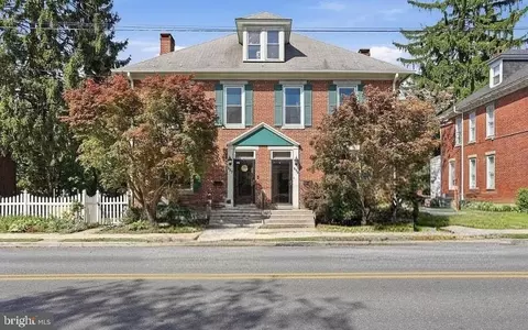 537 E And 539 E King St, Chambersburg, PA 17201