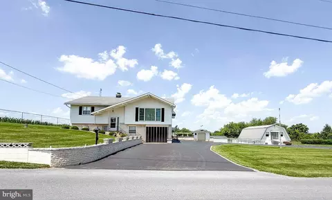 3367 Coseytown Rd, Greencastle, PA 17225