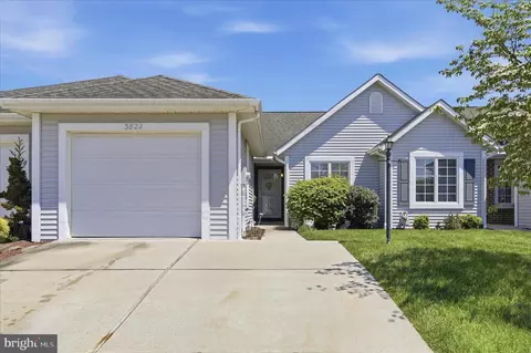 3822 Farmstead Dr, Fayetteville, PA 17222
