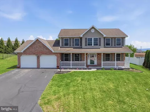 1420 Millennium Dr, Chambersburg, PA 17202