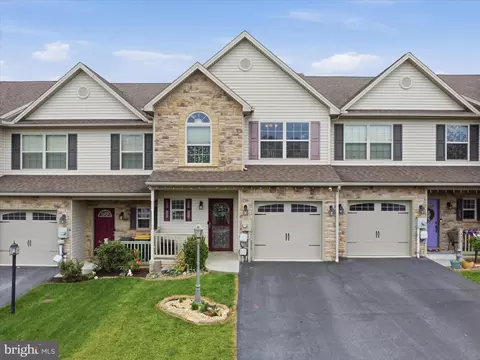425 Tritle Ave, Waynesboro, PA 17268