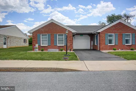 712 Marden Ave N, Shippensburg, PA 17257