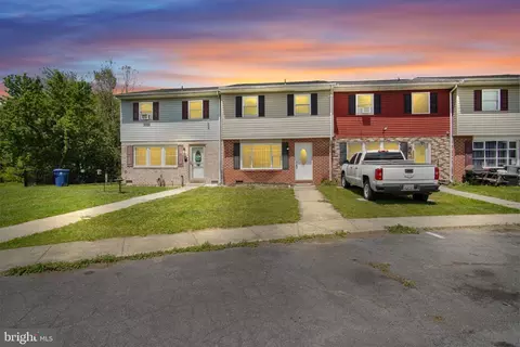 3546 Gregway Dr, Chambersburg, PA 17202