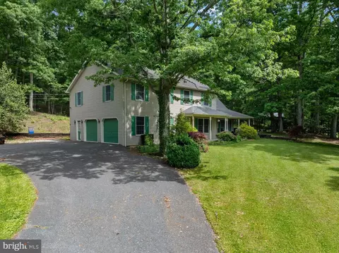 10373 Fish Game Rd, Waynesboro, PA 17268