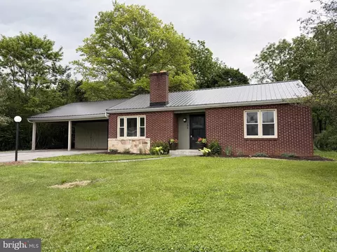 1196 Cider Press Rd, Chambersburg, PA 17202