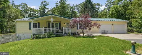 15420 Hartman Dr, Fort Loudon, PA 17224