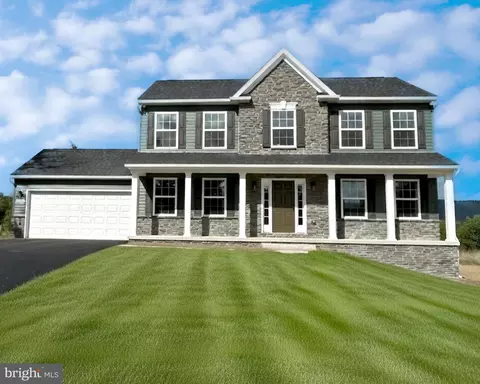 10948 Buckskin Ct, Mercersburg, PA 17236