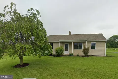 2440 Loop Rd, Chambersburg, PA 17202