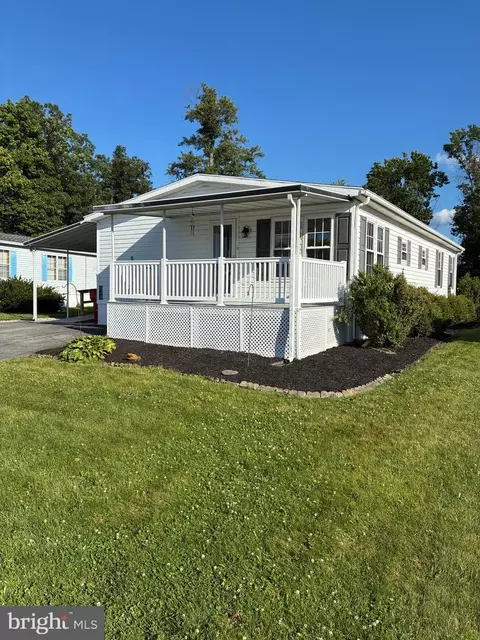 170 Cameo Dr #45, Fayetteville, PA 17222