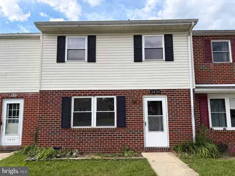 3430 Gregway Dr, Chambersburg, PA 17202