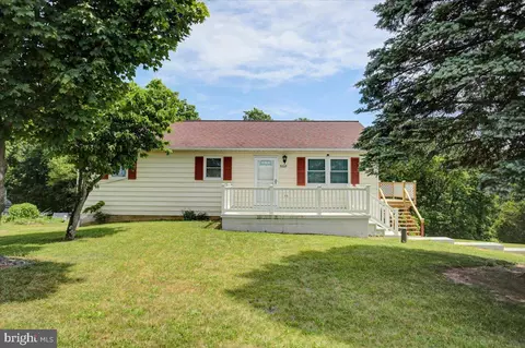 3008 Keller Rd, Saint Thomas, PA 17252