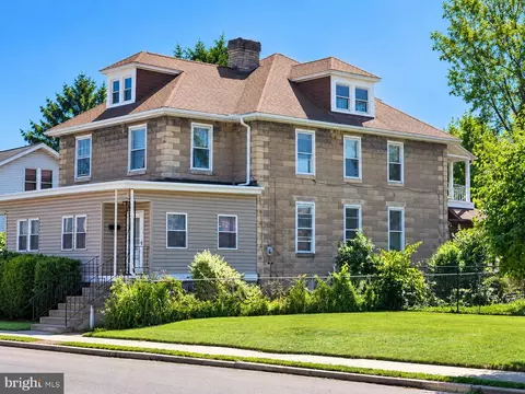 615 S Second St, Chambersburg, PA 17201